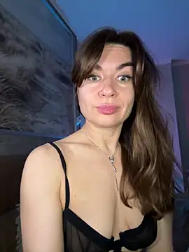 Chat XXX ao vivo de Mary_Kiitty