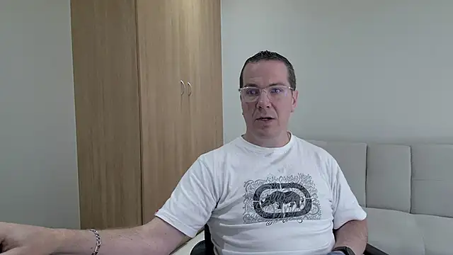 BrettJ81: вебкам-шоу