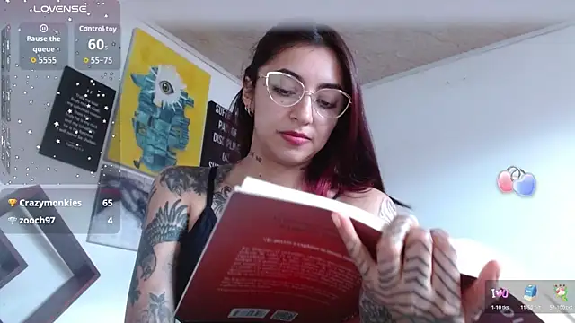Chat XXX ao vivo de ZoeBakers_