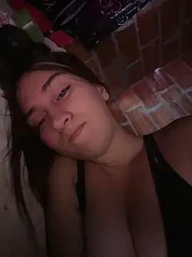 RAKEL37 – Naživo XXX chat