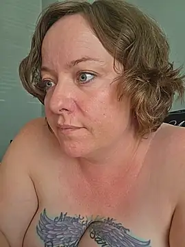 julimonroe webkamerás műsora