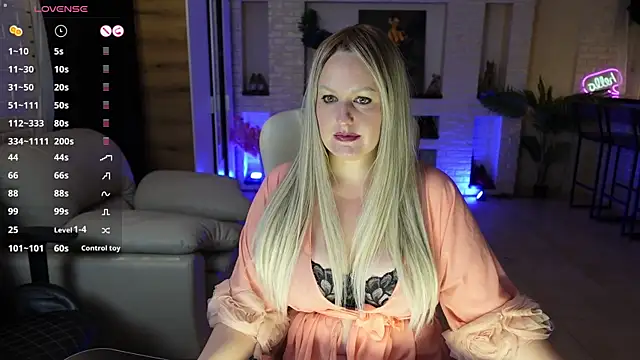 MariemLui's Live XXX Chat