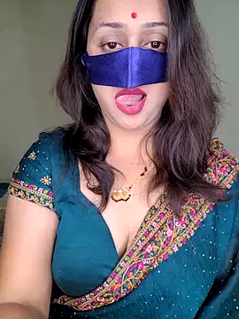 WetDollX 网络视讯表演