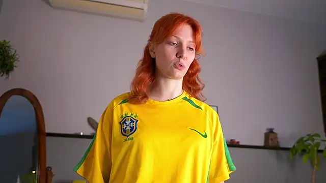 SunnyAdrid Live XXX-Chat