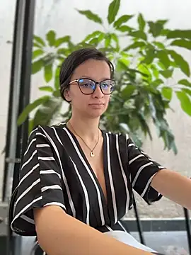 Soy_Sara7 在線直播表演
