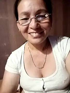 Živý XXX chat Cucci07