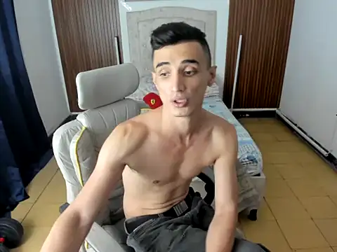 felipe_colinss 即時 XXX 聊天