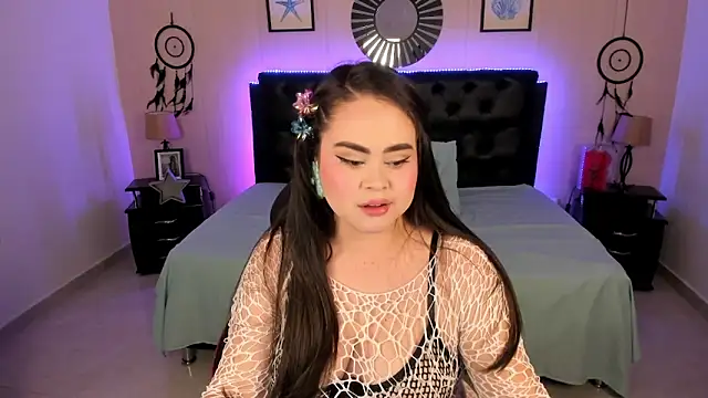 Онлайн ч ат XXX LolaVillalobos