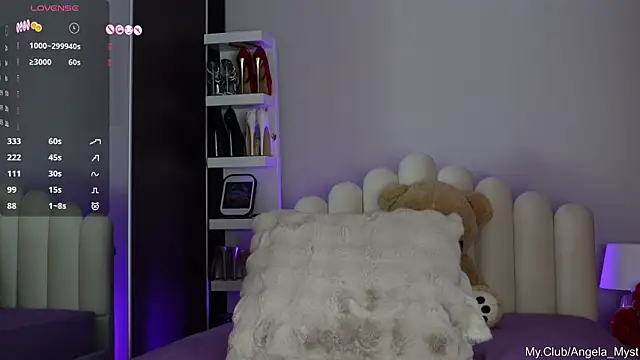 Angela_Myst Chat XXX live