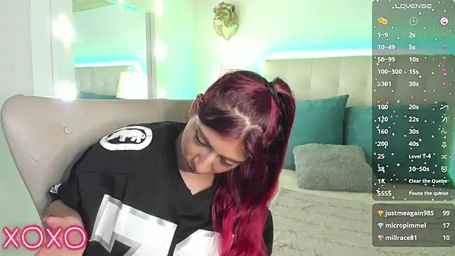 Živý XXX chat _sasha_miller_
