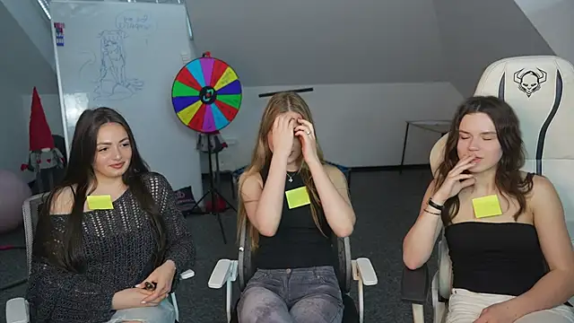 AriaAstra Chat XXX live