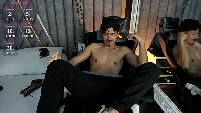NicolaiKarav's Webcam Show