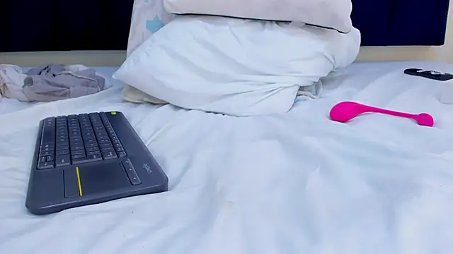 mayaevansmg Chat XXX live