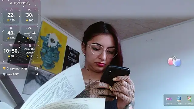 Chat XXX en directo de ZoeBakers_