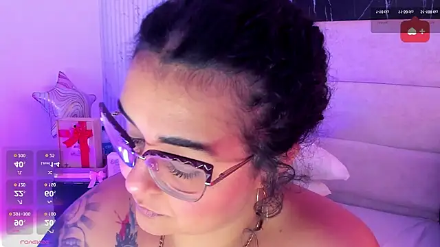 Chat XXX en directo de Reginavegaa