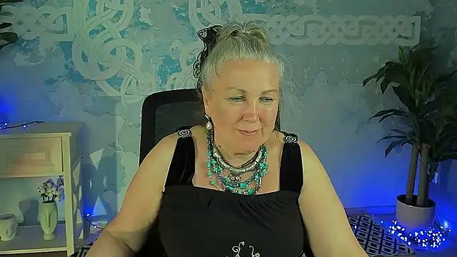 LilaMaharani Chat XXX in diretta