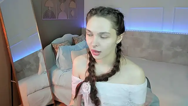 دردشة ChloeSunny الجنسية المباشرة