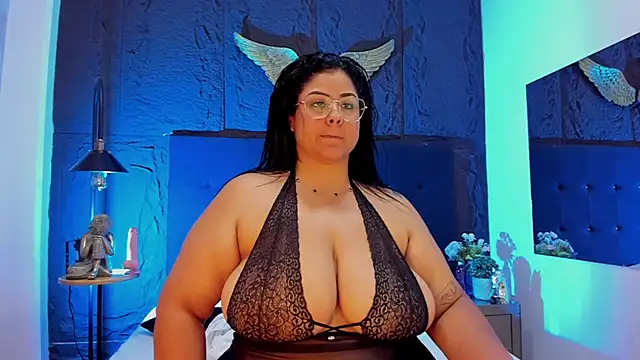 MillaGrey's Live XXX Chat