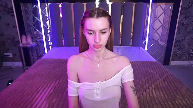 Chatroom XXX en direct de Snow_WhiteeeX
