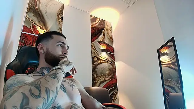 Luke_davis01's Webcam Show