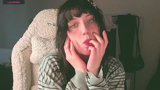 sheeny_shy Live XXX-chat