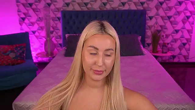 Živý XXX chat LiaBrazzerr