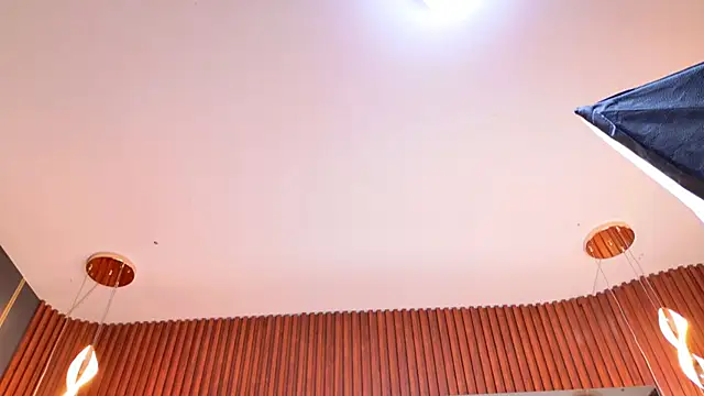 YesyHills 网络视讯表演