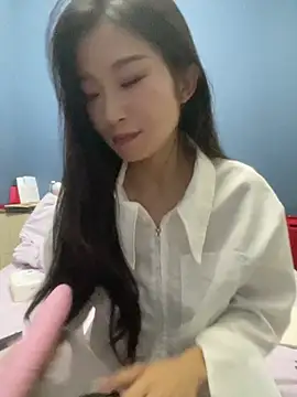 XiaoGui10 在線直播表演