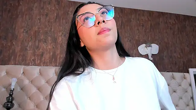 Živý XXX chat MeryCoors
