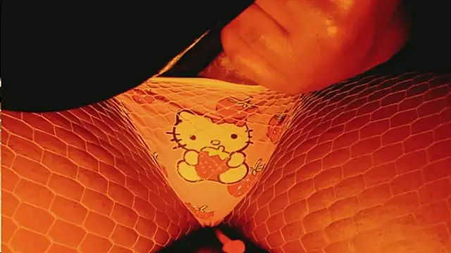 Pokazy przed kamerką – TS_MILK