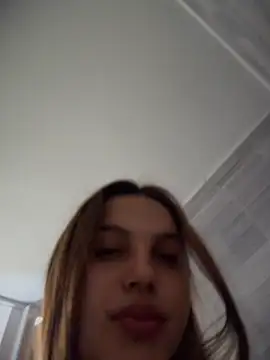 Colibri_xxx Chat XXX in diretta