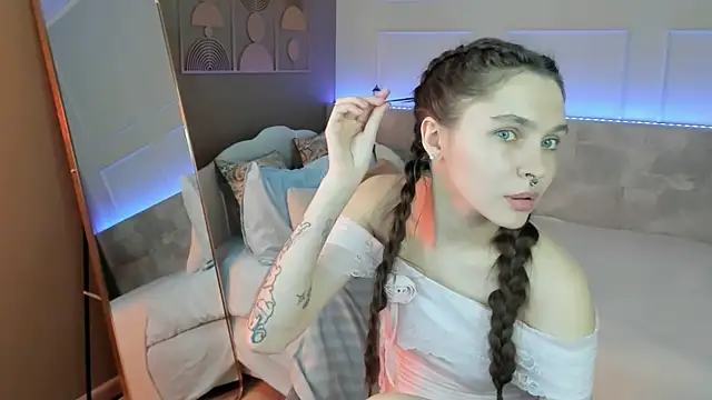 แชท XXX สดของ ChloeSunny