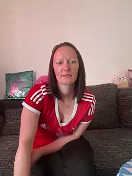 Pokazy przed kamerką – LindaLee90