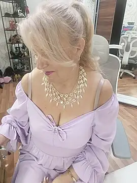 AvrilMillers – Live XXX-chat