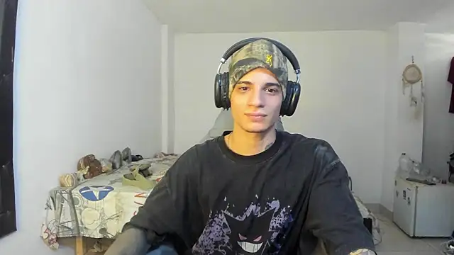 Balo_loversn Webbikameraesitys