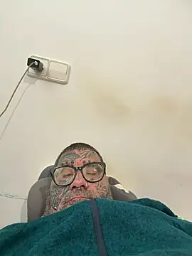 albertogg12 Webcam Show