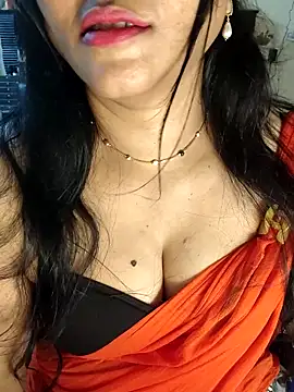 Czat XXX na żywo – Anusri_359359