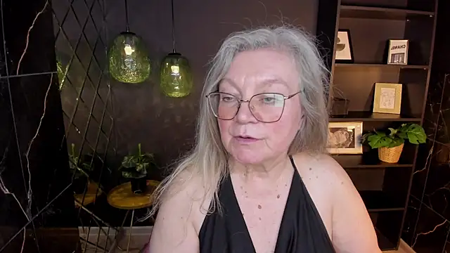 NataliMellow's Live XXX Chat