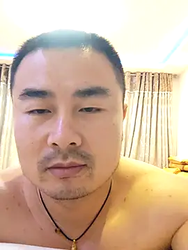 guozuo 在線直播表演