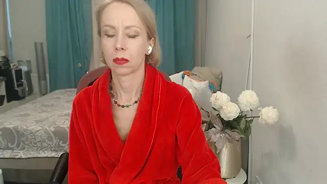 LuxuryNika – Kamerová šou