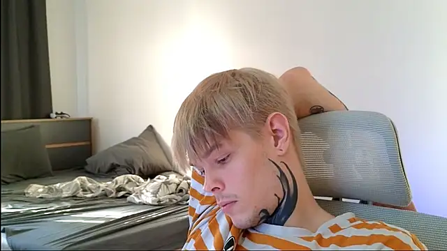 DENIS_HERE 라이브 XXX 채팅