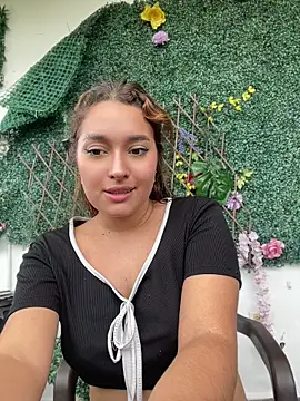 Emily_Harpeer Chat XXX in diretta