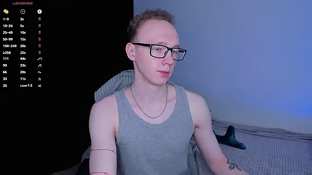 Alex_silent Chat XXX in diretta