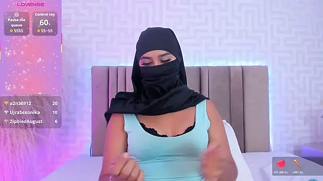 Chatroom XXX en direct de Daksha_a
