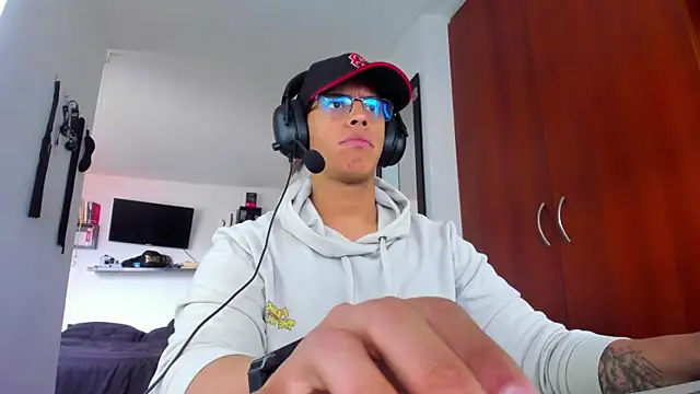 _John_Boy_ webkamerás műsora