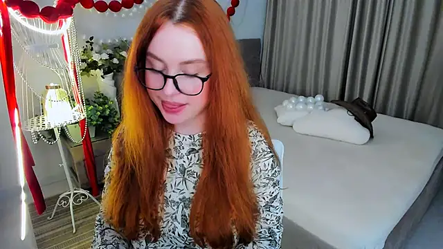 AirySilhouette's Live XXX Chat