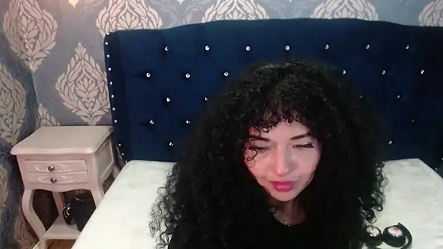 Sofiacowperx's Live XXX Chat