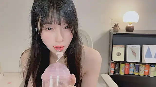 Onechestnut – Naživo XXX chat