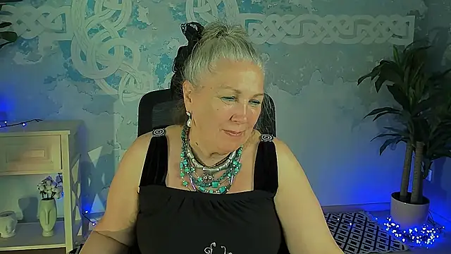 Živý XXX chat LilaMaharani