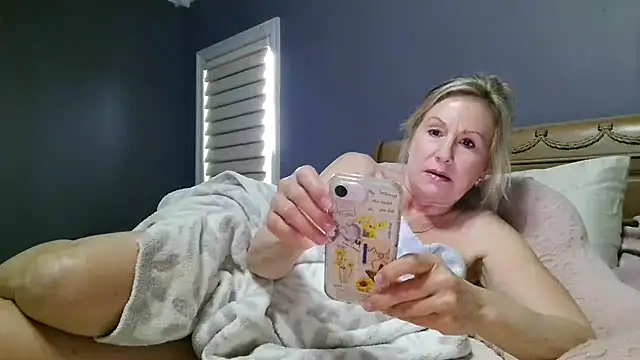 Lisaisluscious Show Webcam